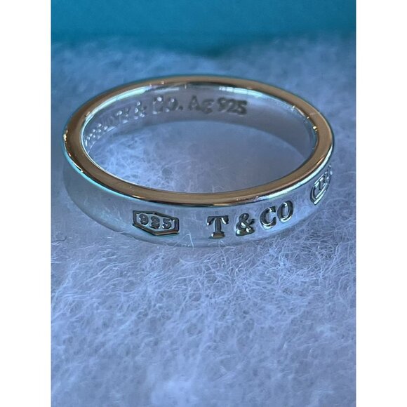 Tiffany & Co. Sterling Silver & 18k Gold Two-Tone 1837 Ring With Original Box - Picture 5 of 8